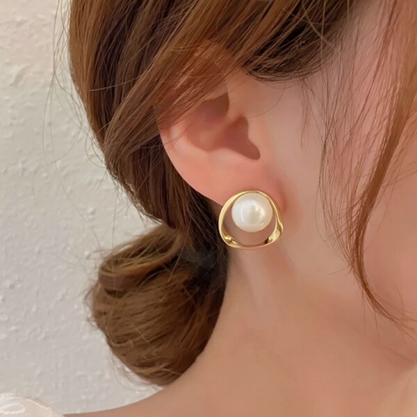 Pearl Retro Style Earrings | Alistos